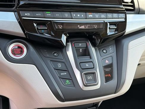 New 2026 Honda Odyssey EX-L image 17