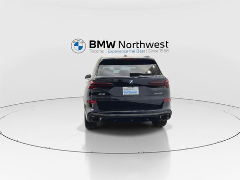 New 2026 BMW X5 xDrive40i w/ M Sport Package AWD/4WD image 13