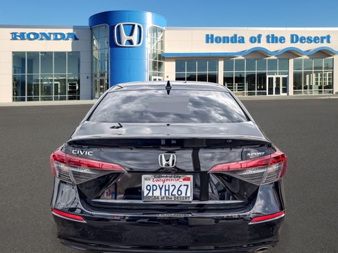 Used 2025 Honda Civic Sport image 6