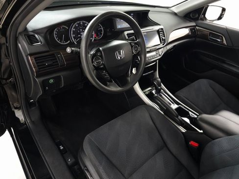 Used 2016 Honda Accord EX image 15