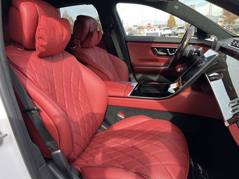 New 2026 Mercedes-Benz S 580 4MATIC Sedan image 26