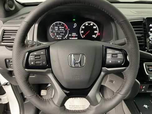 New 2026 Honda Ridgeline Black Edition image 14