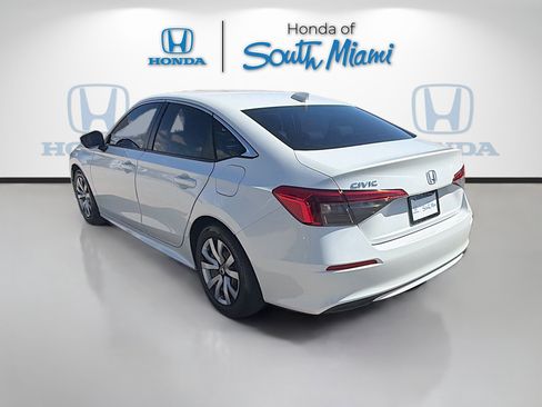 Certified 2022 Honda Civic LX image 5