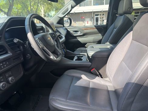 Used 2023 Chevrolet Tahoe LT w/ Luxury Package image 15