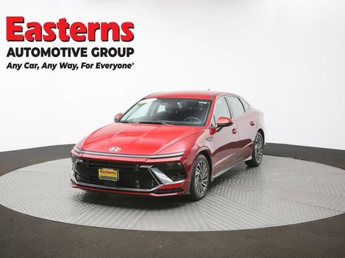 Used 2025 Hyundai Sonata SEL FWD image 54