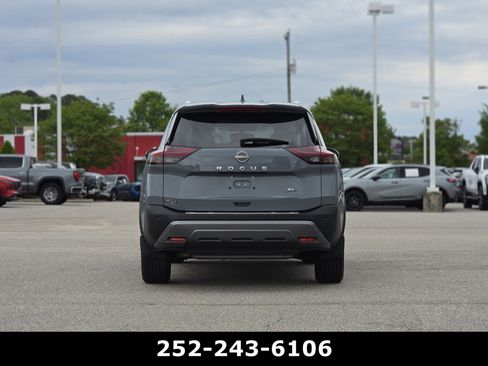 Used 2023 Nissan Rogue SL w/ SL Premium Package FWD image 6