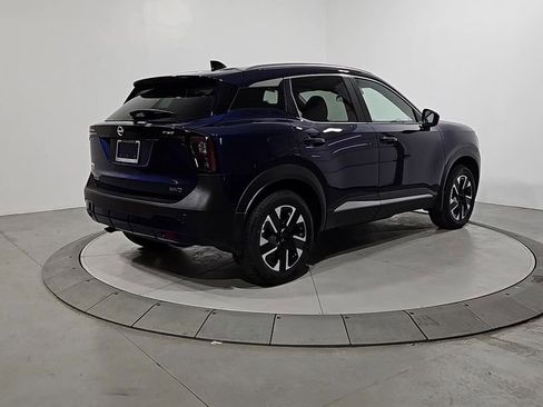 New 2026 Nissan Kicks SV w/ SV Premium Package image 5