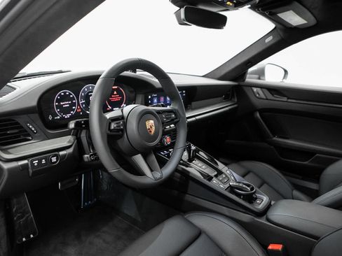New 2026 Porsche 911 Carrera GTS RWD image 4
