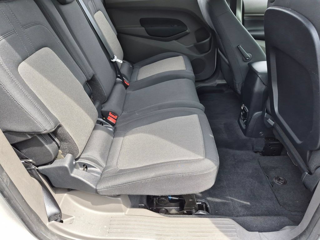 Used 2020 Ford Transit Connect XL FWD image 22