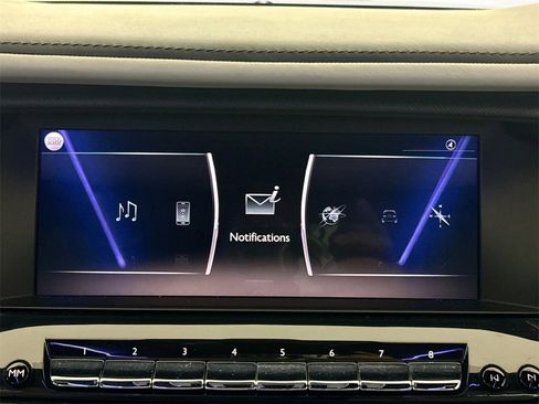 Used 2019 Rolls-Royce Cullinan image 15