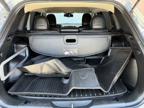 Used 2017 Jeep Cherokee Trailhawk w/ Comfort & Convenience Group image 14