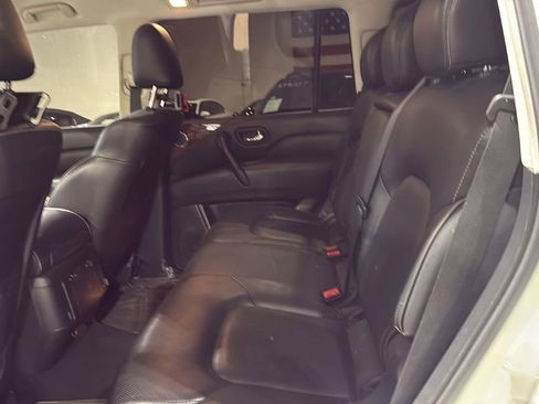Used 2019 INFINITI QX80 Luxe w/ Proassist Package image 16