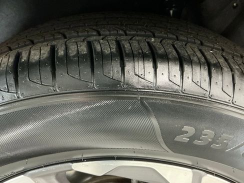 Used 2018 Honda CR-V EX-L image 32