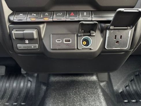 New 2026 Chevrolet Silverado 1500 W/T w/ WT Safety Package image 21