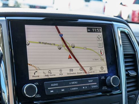 Used 2021 Nissan Titan SV w/ SV Convenience Package image 33