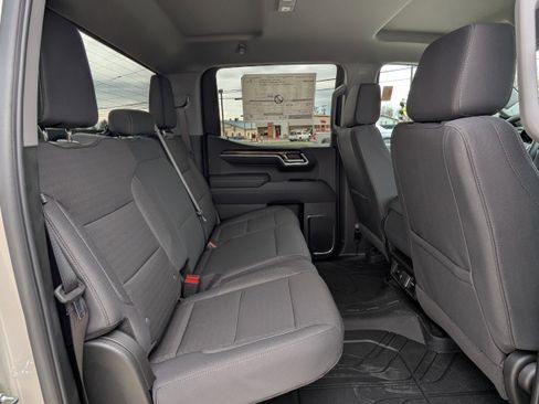 New 2026 Chevrolet Silverado 1500 RST AWD/4WD image 6