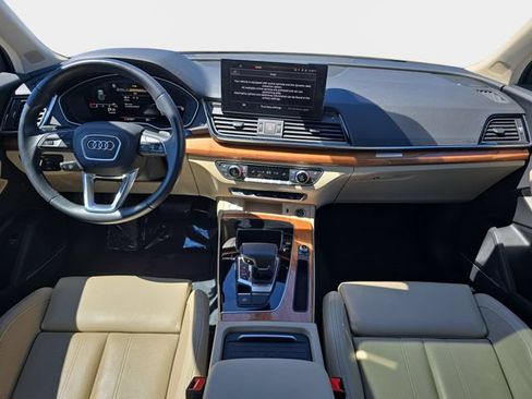 Used 2021 Audi Q5 2.0T Premium Plus w/ Premium Plus Package AWD/4WD image 10