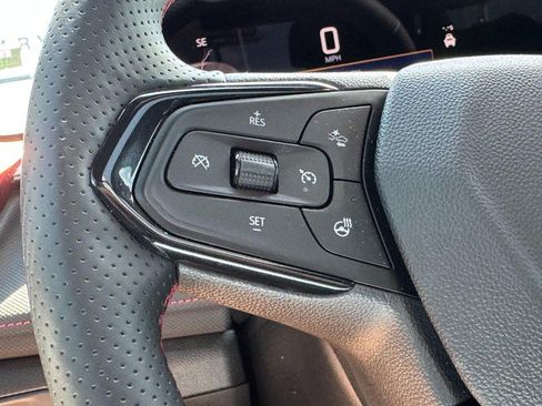Used 2024 Chevrolet TrailBlazer RS w/ Convenience Package AWD/4WD image 16