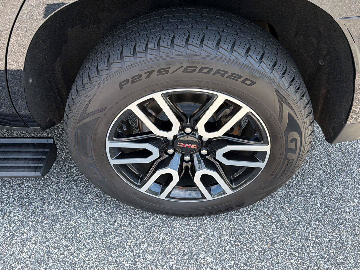 Used 2022 GMC Yukon AT4 w/ Max Trailering Package AWD/4WD image 43