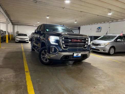 Used 2020 GMC Sierra 1500 SLT w/ SLT Convenience Package AWD/4WD image 6