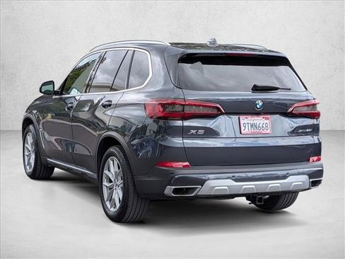 Used 2021 BMW X5 xDrive40i w/ Premium Package 3 AWD/4WD image 8