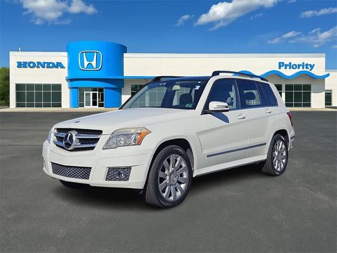 Used 2011 Mercedes-Benz GLK 350 2WD image 1