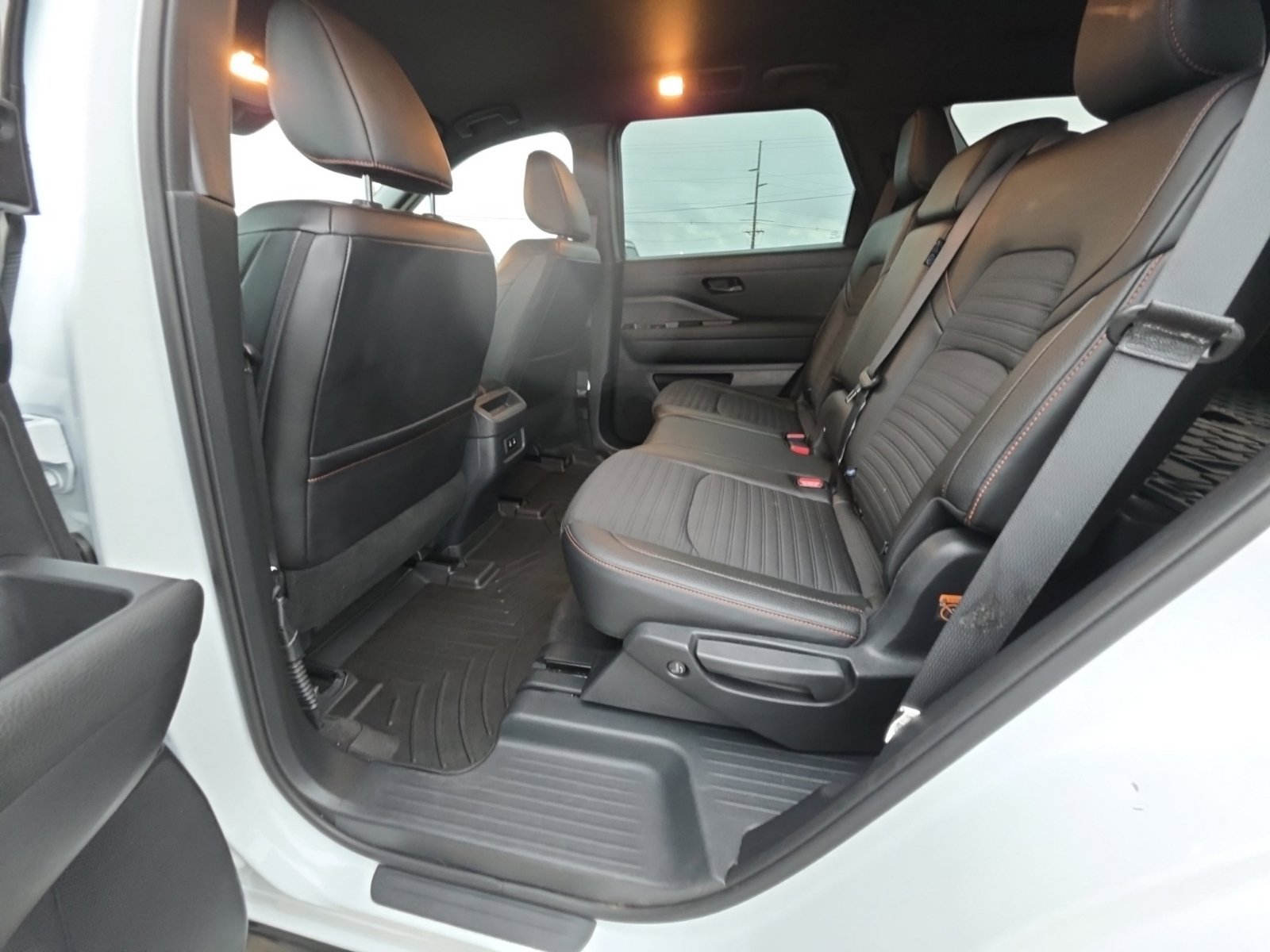 Used 2026 Nissan Pathfinder Rock Creek AWD/4WD image 17
