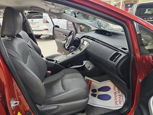 Used 2012 Toyota Prius Three image 19