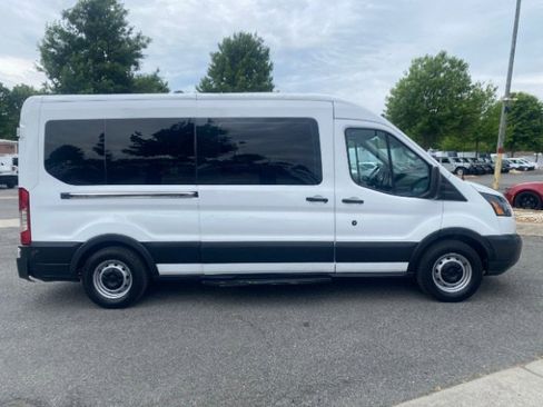 Used 2017 Ford Transit 350 XL RWD image 5