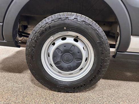 Used 2019 Ford Transit 350 XL image 47