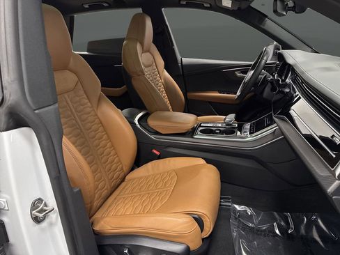 Used 2023 Audi RS Q8 w/ Black Optic Package image 30