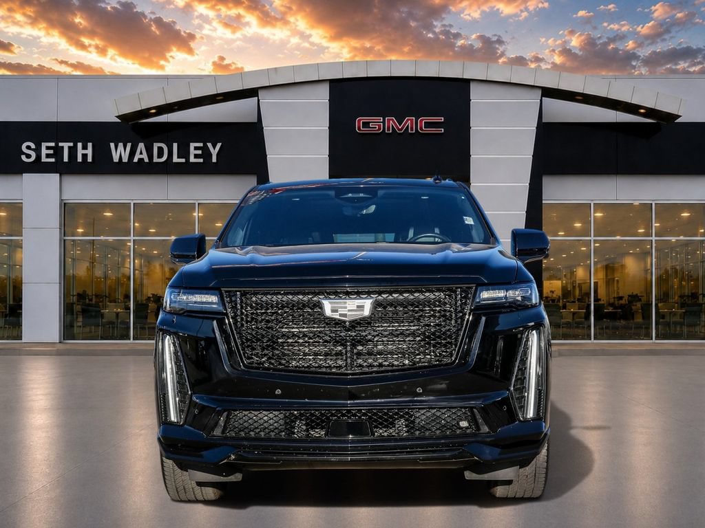 Used 2023 Cadillac Escalade ESV V w/ LPO, ONYX Package AWD/4WD image 2