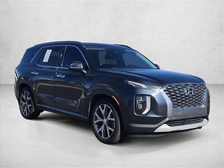 Used 2020 Hyundai Palisade SEL video 3