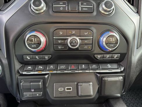 Used 2019 GMC Sierra 1500 SLT image 22