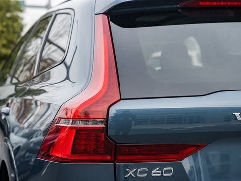 New 2026 Volvo XC60 B5 Ultra w/ Protection Package Premier image 7