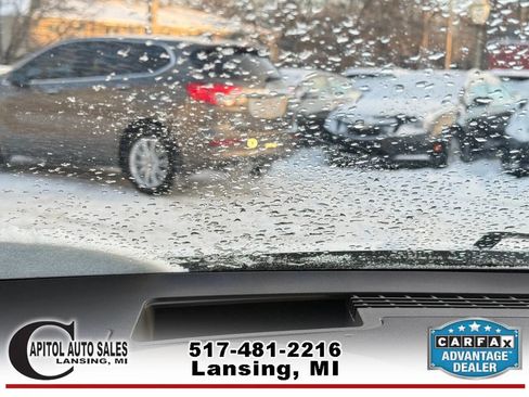 Used 2016 Buick LaCrosse Premium image 26