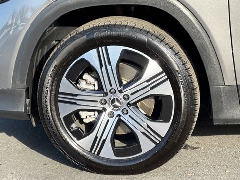 Used 2025 Mercedes-Benz EQB 300 EQB 300 image 26