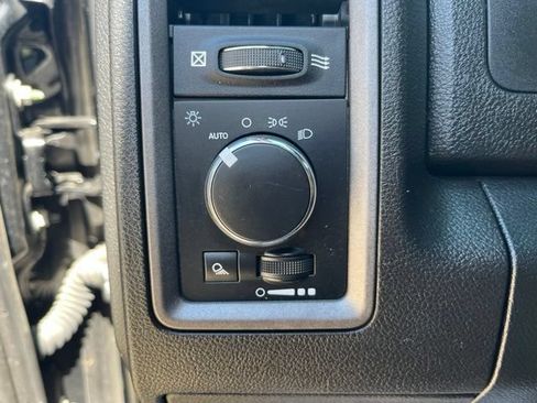 Used 2022 RAM 1500 Tradesman RWD image 6