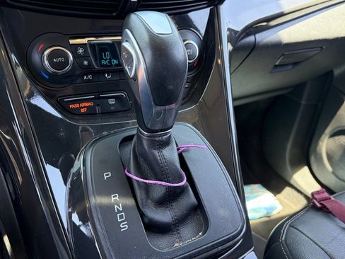 Used 2016 Ford Escape Titanium w/ Equipment Group 301A FWD image 9
