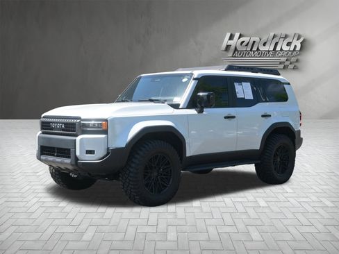 Used 2025 Toyota Land Cruiser w/ Premium Package AWD/4WD image 5
