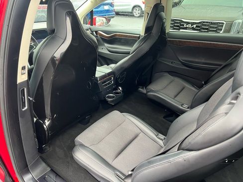 Used 2016 Tesla Model X 90D image 19