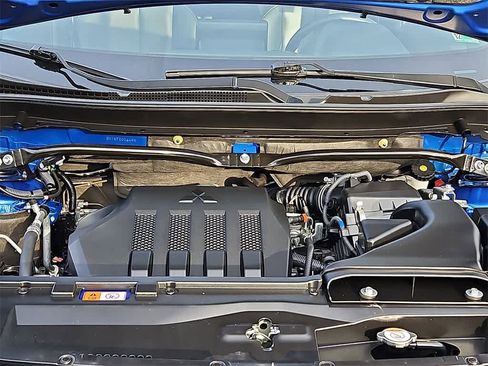 Used 2023 Mitsubishi Eclipse Cross SEL image 24