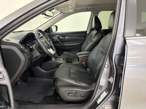 Used 2017 Nissan Rogue SL w/ SL Premium Package FWD image 5