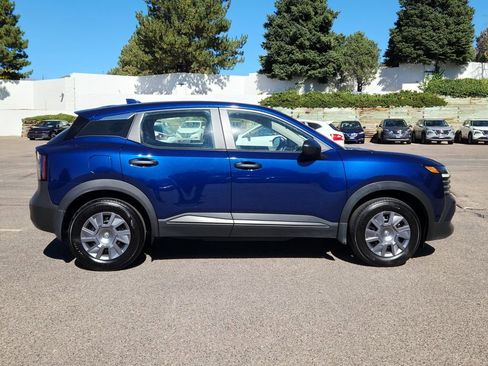 Certified 2025 Nissan Kicks S image 2