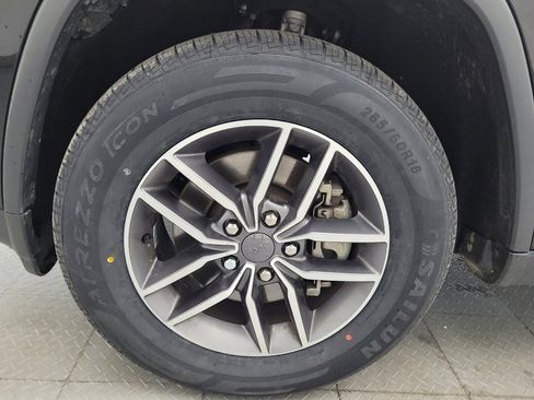 Used 2021 Jeep Grand Cherokee Limited RWD image 31
