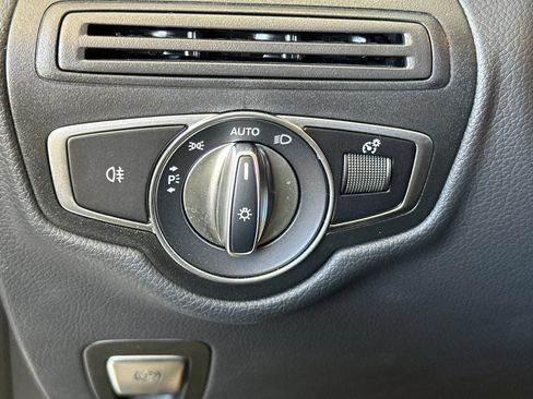 Certified 2023 Mercedes-Benz GLC 300 4MATIC Coupe image 37