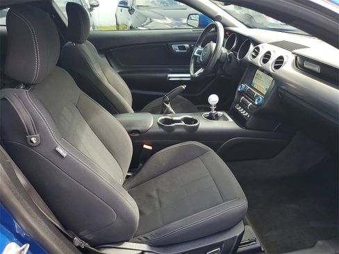 Used 2018 Ford Mustang GT w/ Equipment Group 301A image 11