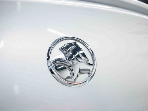 Used 2015 Chevrolet SS RWD image 36