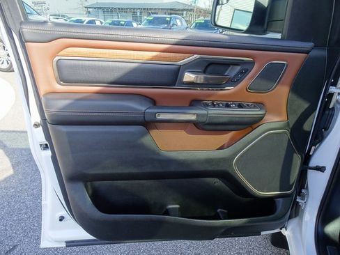 Used 2019 RAM 1500 Limited image 12