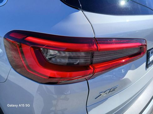 Used 2019 BMW X5 xDrive40i w/ Premium Package 2 image 14